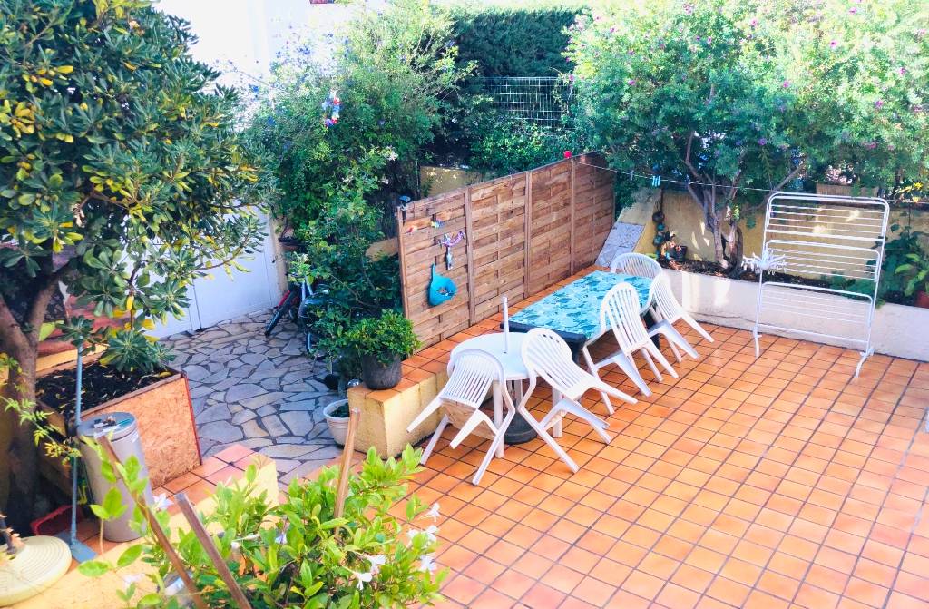 Maison à vendre avec parkings à vendre à Toulon
