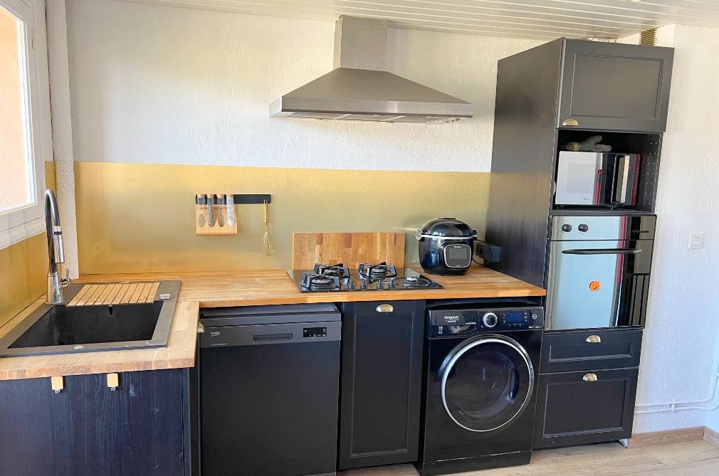 Appartement  avec cuisine équipée à vendre en dernier étage d'une résidence située au Pradet