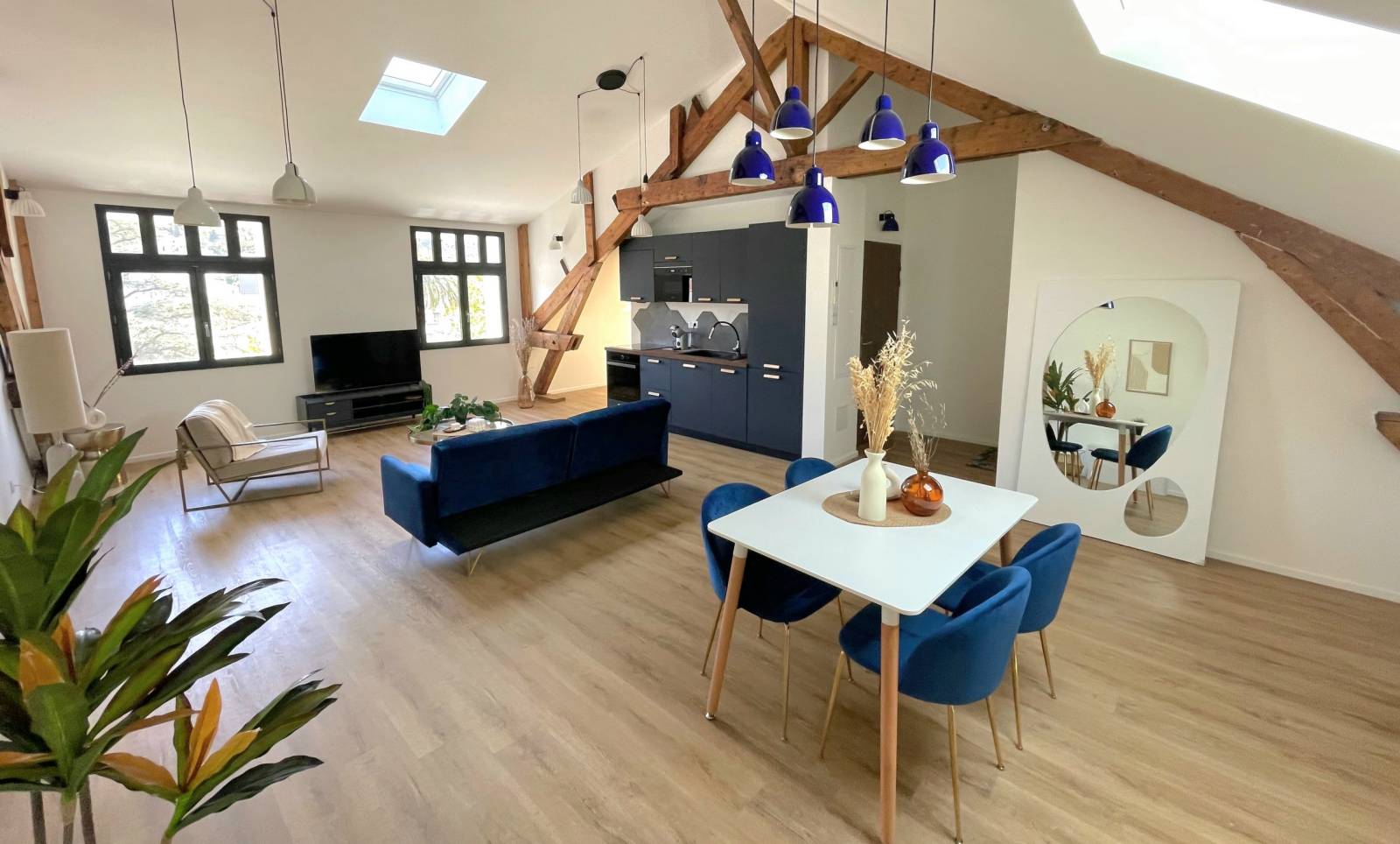 Loft haut de gamme à vendre dans le quartier de la Gare à Hyères, dans le Var