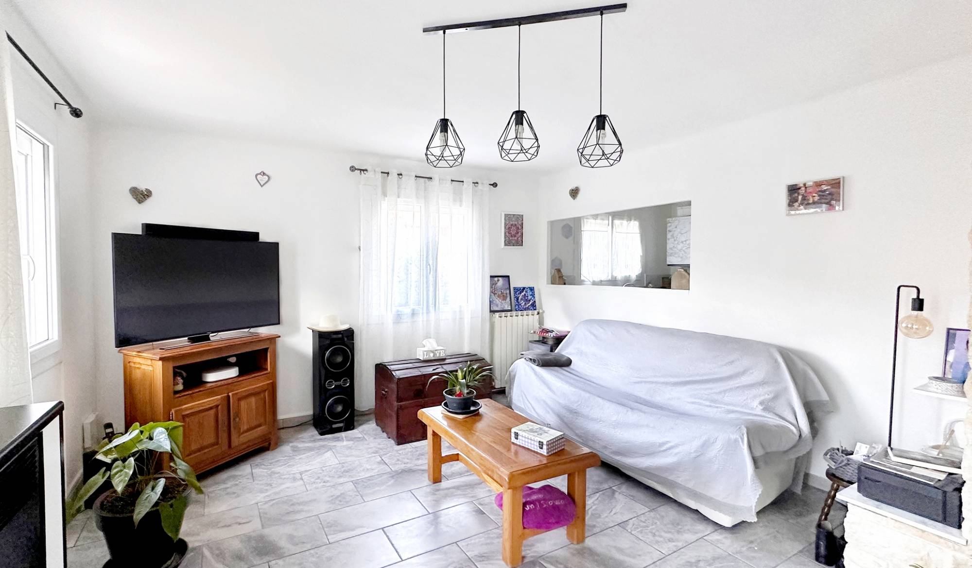 Villa des années 50 réhabilitée à vendre à proximité de la Rue David à Toulon