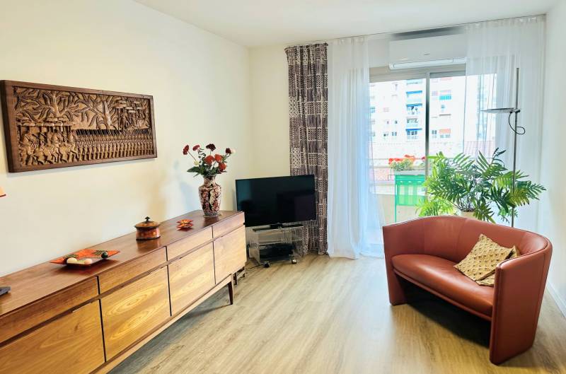 Appartement rénové et climatisé à vendre Boulevard Bazeilles à Toulon