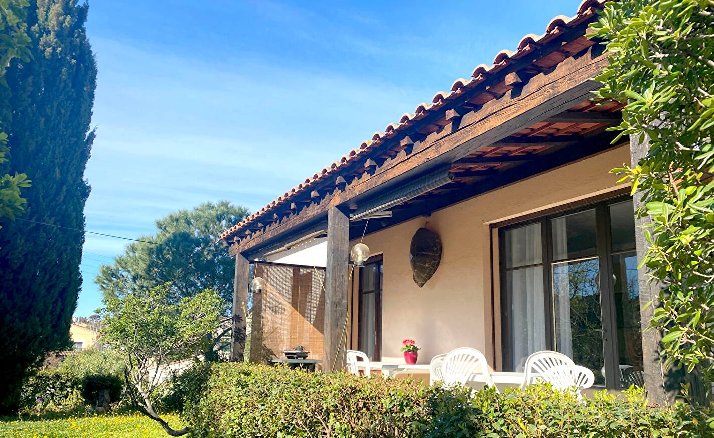Villa 3 pièces avec jardin et garage à vendre à proximité des plages de Toulon