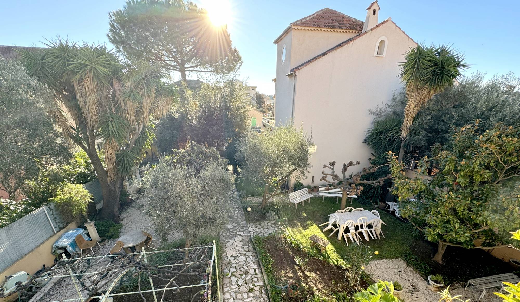 Maison de ville bourgeoise avec jardin à vendre à La Valette-du-Var