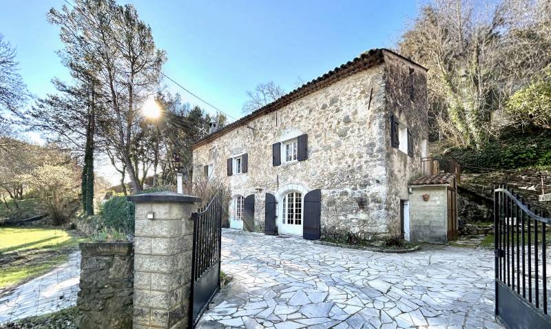 Ancienne bergerie du XIXème siècle à vendre 