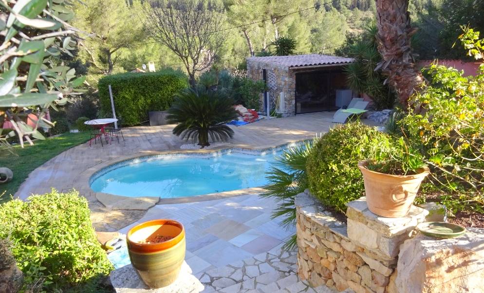 Maison avec piscine à vendre à Toulon - Secteur La Ripelle
