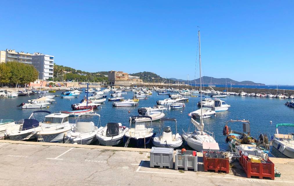 Appartement avec vue mer à vendre à proximité du Port Saint-Louis