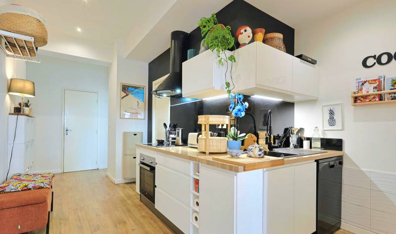 Appartement T4 de 3 chambres à vendre à proximité du jardin public de Champ de Mars à Toulon