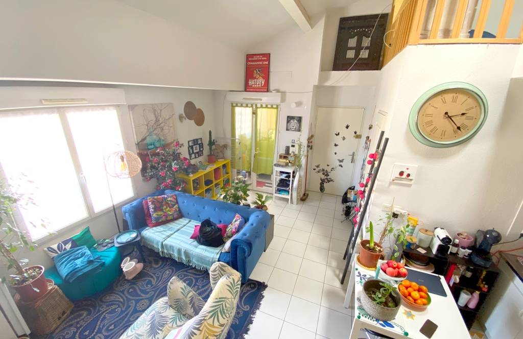 Appartement en dernier étage à vendre dans une résidence récente de Toulon