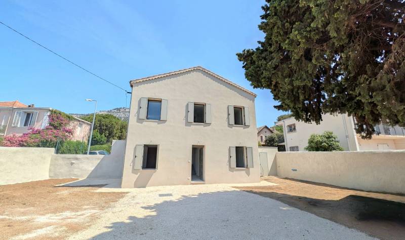 Demeure de 1830 réhabilitée à vendre dans le quartier Vert Coteau à Toulon