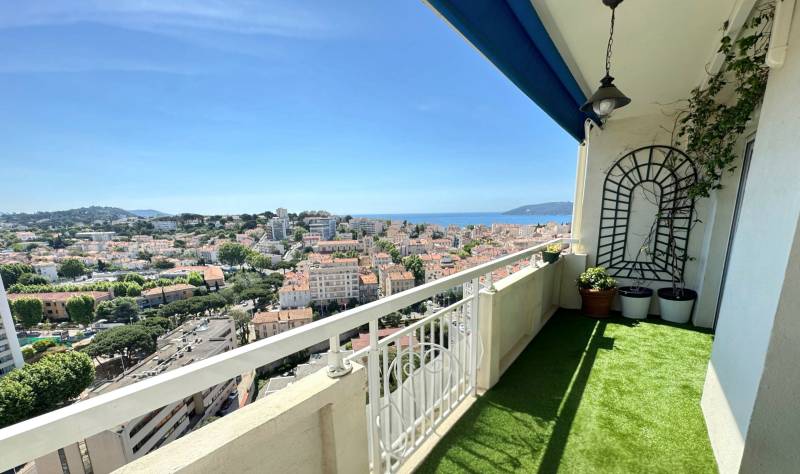 Appartement T4 avec vue mer à vendre à la résidence 