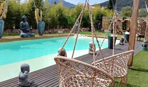 Notre zone d'activité pour ce service Recherche maison de luxe à vendre avec piscine et vue dégagée